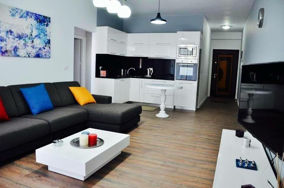 Rock Apartments Sarande Exterior photo