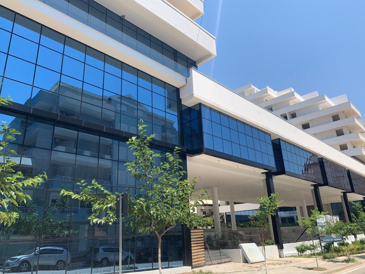 Rock Apartments Sarande Exterior photo